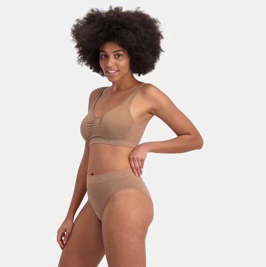 slip Almond Bamboo Basics